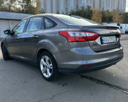 Форд Фокус 2013 в Киеве на Automoto.ua Серый Форд Фокус, объемом двигателя 2 л и пробегом 200 тыс. км за 6400 $, фото 1 на Automoto.ua