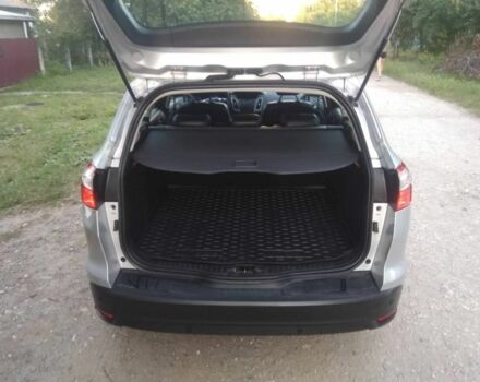 Серый Форд Фокус, объемом двигателя 1.6 л и пробегом 272 тыс. км за 7600 $, фото 1 на Automoto.ua