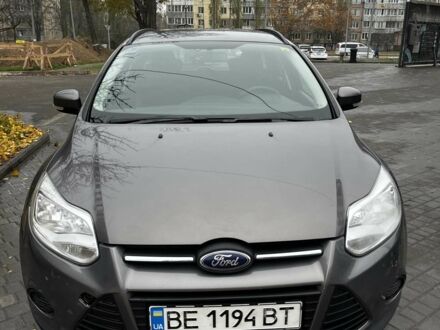 Сірий Форд Фокус, об'ємом двигуна 1 л та пробігом 212 тис. км за 6000 $, фото 1 на Automoto.ua