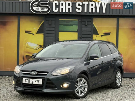 Серый Форд Фокус, объемом двигателя 1.6 л и пробегом 227 тыс. км за 8900 $, фото 1 на Automoto.ua
