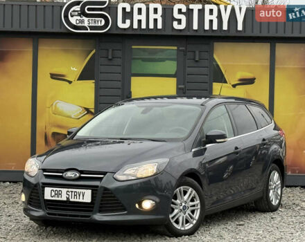 Серый Форд Фокус, объемом двигателя 1.6 л и пробегом 227 тыс. км за 8900 $, фото 1 на Automoto.ua