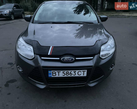 Серый Форд Фокус, объемом двигателя 2 л и пробегом 180 тыс. км за 7200 $, фото 1 на Automoto.ua