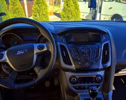 Сірий Форд Фокус, об'ємом двигуна 1.6 л та пробігом 233 тис. км за 7999 $, фото 1 на Automoto.ua