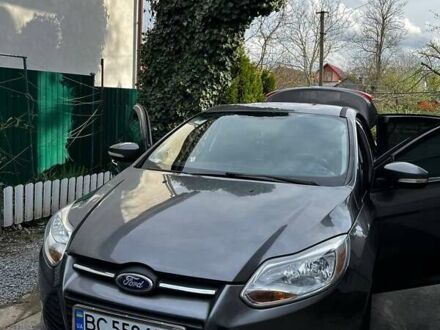 Сірий Форд Фокус, об'ємом двигуна 2 л та пробігом 251 тис. км за 6800 $, фото 1 на Automoto.ua