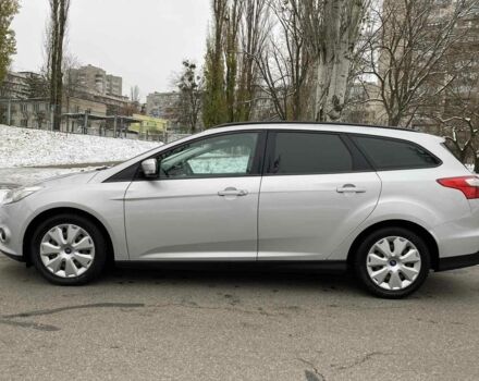 Серый Форд Фокус, объемом двигателя 0 л и пробегом 294 тыс. км за 8000 $, фото 1 на Automoto.ua