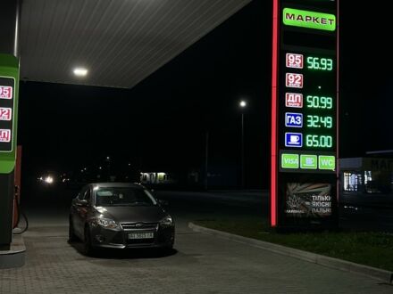 Сірий Форд Фокус, об'ємом двигуна 2 л та пробігом 155 тис. км за 6500 $, фото 1 на Automoto.ua