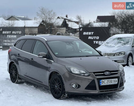 Серый Форд Фокус, объемом двигателя 2 л и пробегом 243 тыс. км за 8800 $, фото 1 на Automoto.ua