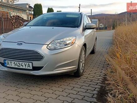 Серый Форд Фокус, объемом двигателя 0 л и пробегом 83 тыс. км за 6999 $, фото 1 на Automoto.ua