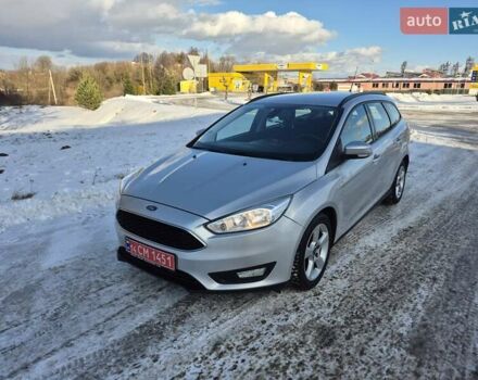 Серый Форд Фокус, объемом двигателя 1.6 л и пробегом 218 тыс. км за 8850 $, фото 1 на Automoto.ua