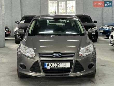 Сірий Форд Фокус, об'ємом двигуна 1 л та пробігом 132 тис. км за 6199 $, фото 1 на Automoto.ua