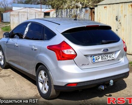 Сірий Форд Фокус, об'ємом двигуна 1 л та пробігом 174 тис. км за 6200 $, фото 1 на Automoto.ua