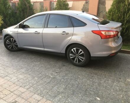 Сірий Форд Фокус, об'ємом двигуна 1 л та пробігом 107 тис. км за 11500 $, фото 1 на Automoto.ua