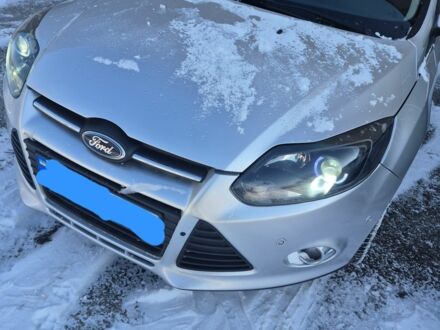 Серый Форд Фокус, объемом двигателя 2 л и пробегом 213 тыс. км за 10000 $, фото 1 на Automoto.ua