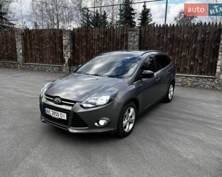 Серый Форд Фокус, объемом двигателя 1 л и пробегом 222 тыс. км за 6500 $, фото 1 на Automoto.ua
