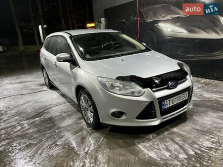 Сірий Форд Фокус, об'ємом двигуна 2 л та пробігом 289 тис. км за 7700 $, фото 1 на Automoto.ua