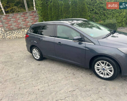 Серый Форд Фокус, объемом двигателя 2 л и пробегом 300 тыс. км за 8200 $, фото 1 на Automoto.ua