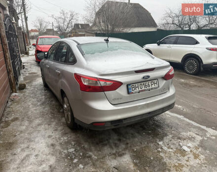 Серый Форд Фокус, объемом двигателя 2 л и пробегом 150 тыс. км за 2750 $, фото 1 на Automoto.ua