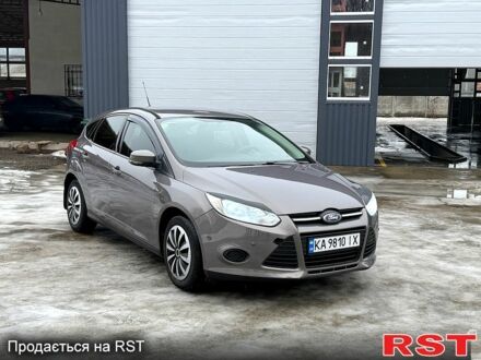 Сірий Форд Фокус, об'ємом двигуна 1 л та пробігом 12000 тис. км за 5750 $, фото 1 на Automoto.ua
