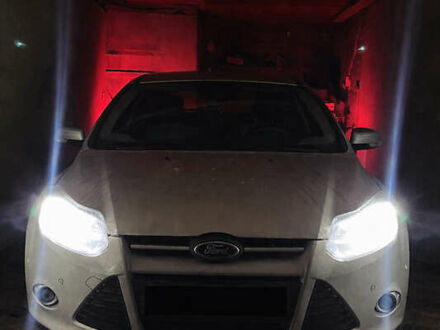 Серый Форд Фокус, объемом двигателя 1.56 л и пробегом 202 тыс. км за 9400 $, фото 1 на Automoto.ua