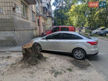 Сірий Форд Фокус, об'ємом двигуна 2 л та пробігом 108 тис. км за 9500 $, фото 1 на Automoto.ua