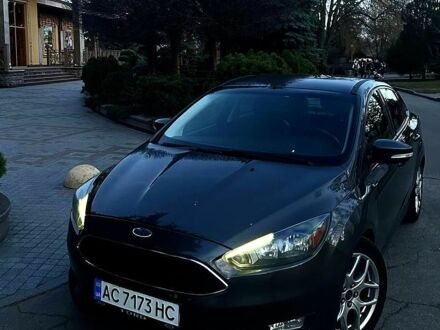 Сірий Форд Фокус, об'ємом двигуна 2 л та пробігом 240 тис. км за 8500 $, фото 1 на Automoto.ua