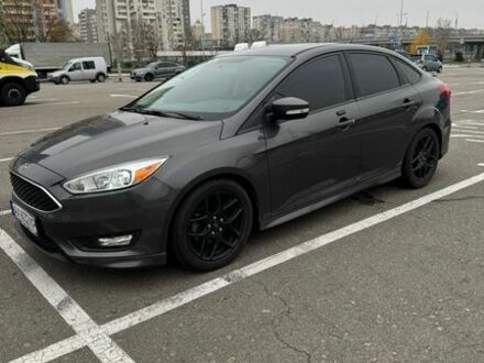 Сірий Форд Фокус, об'ємом двигуна 2 л та пробігом 117 тис. км за 9750 $, фото 1 на Automoto.ua