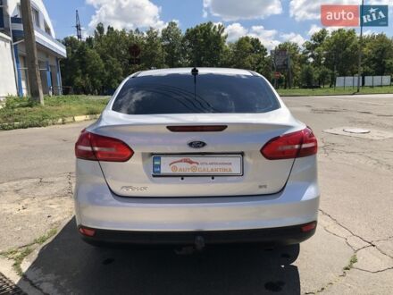 Сірий Форд Фокус, об'ємом двигуна 2 л та пробігом 160 тис. км за 8699 $, фото 1 на Automoto.ua