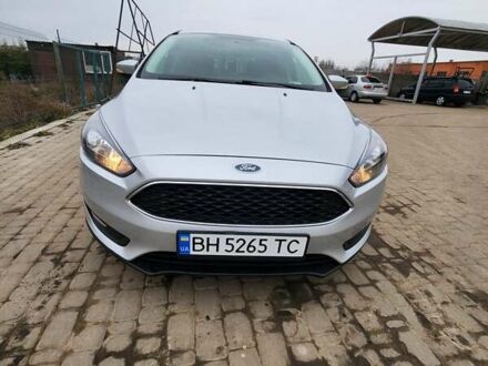 Форд Фокус 2015 в Херсоне на Automoto.ua Серый Форд Фокус, объемом двигателя 2 л и пробегом 158 тыс. км за 9200 $, фото 1 на Automoto.ua