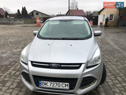 Форд Фокус 2015 в Остоге на Automoto.ua Серый Форд Фокус, объемом двигателя 1.6 л и пробегом 160 тыс. км за 9400 $, фото 1 на Automoto.ua