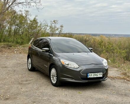 Серый Форд Фокус, объемом двигателя 0 л и пробегом 137 тыс. км за 7350 $, фото 1 на Automoto.ua