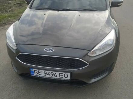 Форд Фокус 2015 в Николаеве на Automoto.ua Серый Форд Фокус, объемом двигателя 2 л и пробегом 162 тыс. км за 9300 $, фото 1 на Automoto.ua