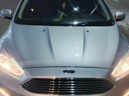 Сірий Форд Фокус, об'ємом двигуна 1.5 л та пробігом 260 тис. км за 8300 $, фото 1 на Automoto.ua