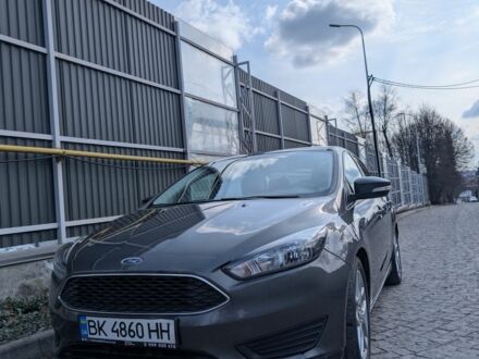 Сірий Форд Фокус, об'ємом двигуна 2 л та пробігом 129 тис. км за 8300 $, фото 1 на Automoto.ua