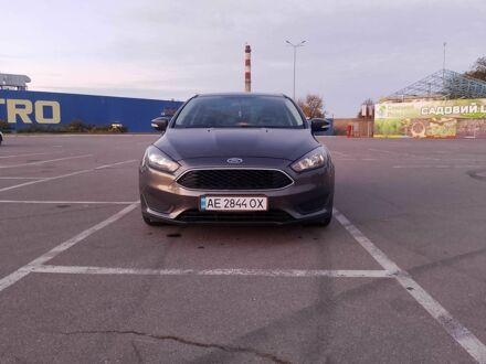 Сірий Форд Фокус, об'ємом двигуна 2 л та пробігом 259 тис. км за 7800 $, фото 1 на Automoto.ua