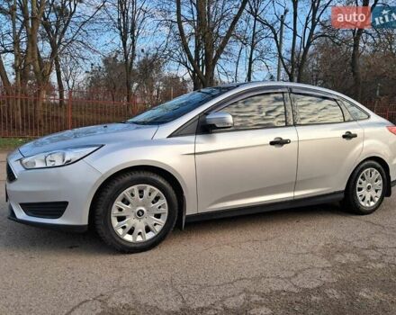 Серый Форд Фокус, объемом двигателя 1.6 л и пробегом 139 тыс. км за 7900 $, фото 1 на Automoto.ua