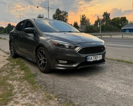 Сірий Форд Фокус, об'ємом двигуна 2 л та пробігом 213 тис. км за 8800 $, фото 1 на Automoto.ua