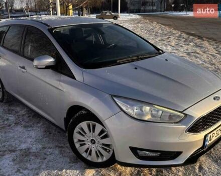 Сірий Форд Фокус, об'ємом двигуна 1.5 л та пробігом 229 тис. км за 8999 $, фото 1 на Automoto.ua