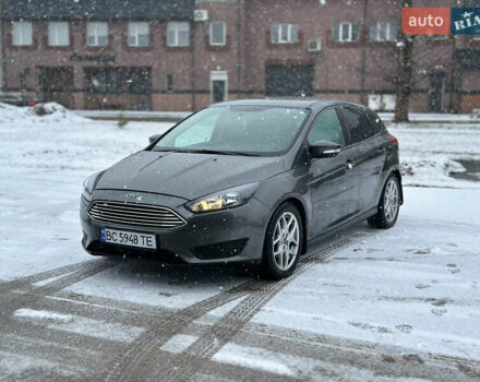 Серый Форд Фокус, объемом двигателя 2 л и пробегом 115 тыс. км за 6000 $, фото 1 на Automoto.ua