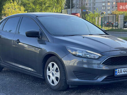 Форд Фокус 2016 в Киеве на Automoto.ua Серый Форд Фокус, объемом двигателя 2 л и пробегом 184 тыс. км за 7199 $, фото 1 на Automoto.ua
