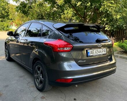 Сірий Форд Фокус, об'ємом двигуна 1 л та пробігом 167 тис. км за 7599 $, фото 1 на Automoto.ua