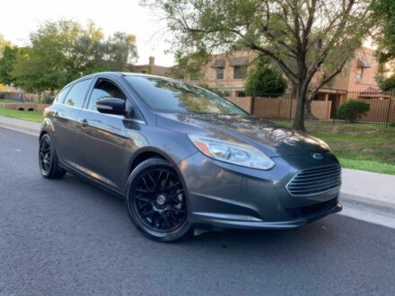 Серый Форд Фокус, объемом двигателя 0 л и пробегом 77 тыс. км за 2500 $, фото 1 на Automoto.ua