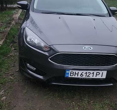 Серый Форд Фокус, объемом двигателя 2 л и пробегом 120 тыс. км за 7900 $, фото 1 на Automoto.ua