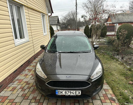 Серый Форд Фокус, объемом двигателя 1.5 л и пробегом 211 тыс. км за 9499 $, фото 1 на Automoto.ua