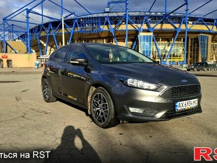 Сірий Форд Фокус, об'ємом двигуна 2 л та пробігом 142 тис. км за 11700 $, фото 1 на Automoto.ua