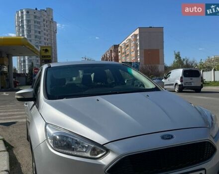 Серый Форд Фокус, объемом двигателя 2 л и пробегом 180 тыс. км за 8500 $, фото 1 на Automoto.ua
