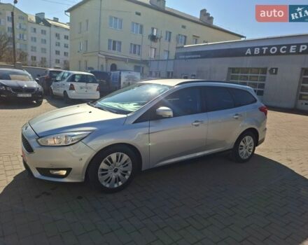 Серый Форд Фокус, объемом двигателя 1.5 л и пробегом 236 тыс. км за 9850 $, фото 1 на Automoto.ua