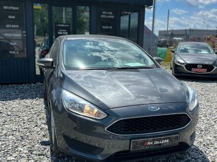Сірий Форд Фокус, об'ємом двигуна 2 л та пробігом 85 тис. км за 8900 $, фото 1 на Automoto.ua