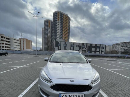 Форд Фокус 2016 в Киеве на Automoto.ua Серый Форд Фокус, объемом двигателя 2 л и пробегом 200 тыс. км за 8300 $, фото 1 на Automoto.ua