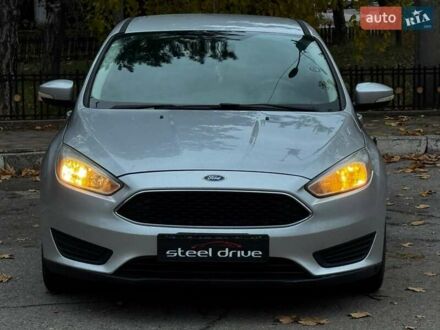 Серый Форд Фокус, объемом двигателя 2 л и пробегом 139 тыс. км за 7999 $, фото 1 на Automoto.ua