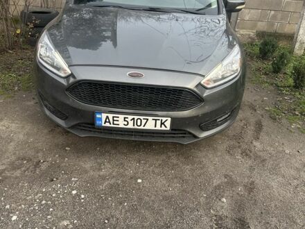 Сірий Форд Фокус, об'ємом двигуна 2 л та пробігом 90 тис. км за 9000 $, фото 1 на Automoto.ua